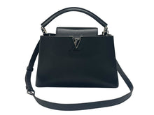 Load image into Gallery viewer, LOUIS VUITTON ルイヴィトン カプシーヌPM M42242 2WAY ハンドバッグ トリヨンレザー ノワール フューシャ 美品 中古 4b007361