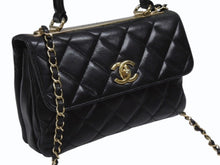 画像をギャラリービューアに読み込む, CHANEL シャネル マトラッセ トップハンドル フラップバッグ 20番台 A92236 カーフスキン ブラック ゴールド金具 美品 中古 4b007365
