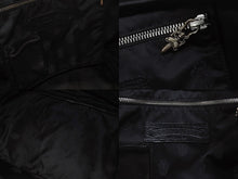 画像をギャラリービューアに読み込む, 新品同様 CHROME HEARTS クロムハーツ 新型 ジムバッグ ミディアム ハンドバッグ セメタリークロスパッチ 14パッチ ブラック 中古 4b007404