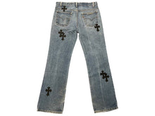 画像をギャラリービューアに読み込む, 極美品 CHROME HEARTS クロムハーツ LEVI'S 517 リーバイス 517 セメタリークロスパッチデニム ジーンズ サイズ32 15パッチ 中古 4b007406