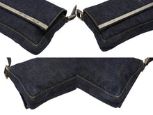 画像をギャラリービューアに読み込む, FENDI フェンディ ワンショルダーバッグ ハンドバッグ イタリア製 デニム レザー ネイビー シルバー金具 美品 中古 4b007424