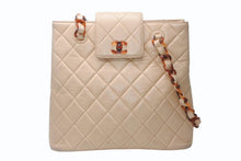 Load image into Gallery viewer, CHANEL シャネル チェーンワンショルダーバッグ 5番台 ココマーク ラムスキン ベージュ ブラウン べっ甲柄 美品 中古 4b007426