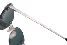 画像をギャラリービューアに読み込む, CHANEL シャネル ヴィンテージ リムレス サングラス 4003 c.103/71 サイズ53◻︎19 130 ココマーク シルバー ブラック 美品 中古 4b007431