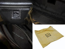 画像をギャラリービューアに読み込む, 極美品 FENDI フェンディ マンマバケット ワンショルダーバッグ 26424 ズッカ柄 キャンバス レザー ブラウン シルバー金具 中古 4b007444