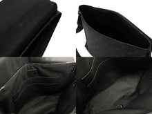 画像をギャラリービューアに読み込む, 極美品 LOUIS VUITTON ルイヴィトン メッセンジャーPM モノグラム ブラック エクリプス M40565 シルバー金具 中古 4b007459