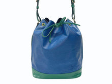 画像をギャラリービューアに読み込む, LOUIS VUITTON ルイヴィトン ノエ ショルダーバッグ 巾着 ツートン M44044 エピレザー ブルー グリーン ゴールド金具 美品 中古 4b007460