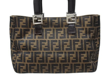 画像をギャラリービューアに読み込む, FENDI フェンディ ハンドバッグ トートバッグ ズッカ柄 キャンバス ブラウン シルバー金具 美品 中古 4b007470