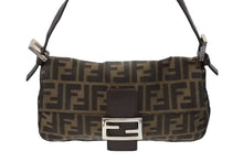 画像をギャラリービューアに読み込む, FENDI フェンディ マンマバケット ワンショルダーバッグ 222826424009 ズッカ柄 キャンバス レザー ブラウン シルバー金具 美品 中古 4b007476