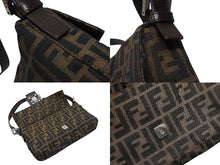 画像をギャラリービューアに読み込む, FENDI フェンディ マンマバケット ワンショルダーバッグ 222826424009 ズッカ柄 キャンバス レザー ブラウン シルバー金具 美品 中古 4b007476
