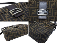 画像をギャラリービューアに読み込む, FENDI フェンディ マンマバケット ショルダーバッグ ズッカ柄 コットンキャンバス レザー ブラウン シルバー金具 美品 中古 4b007496