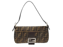 画像をギャラリービューアに読み込む, FENDI フェンディ マンマバケット ワンショルダーバッグ 26424 ズッカ柄 キャンバス レザー ブラウン シルバー金具 美品 中古 4b007498