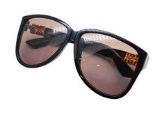 Load image into Gallery viewer, 極美品 MIUMIU ミュウミュウ サングラス サイズ61□12 140 ブラック ゴールド ロゴ金具 16K-90Q 中古 4b007522