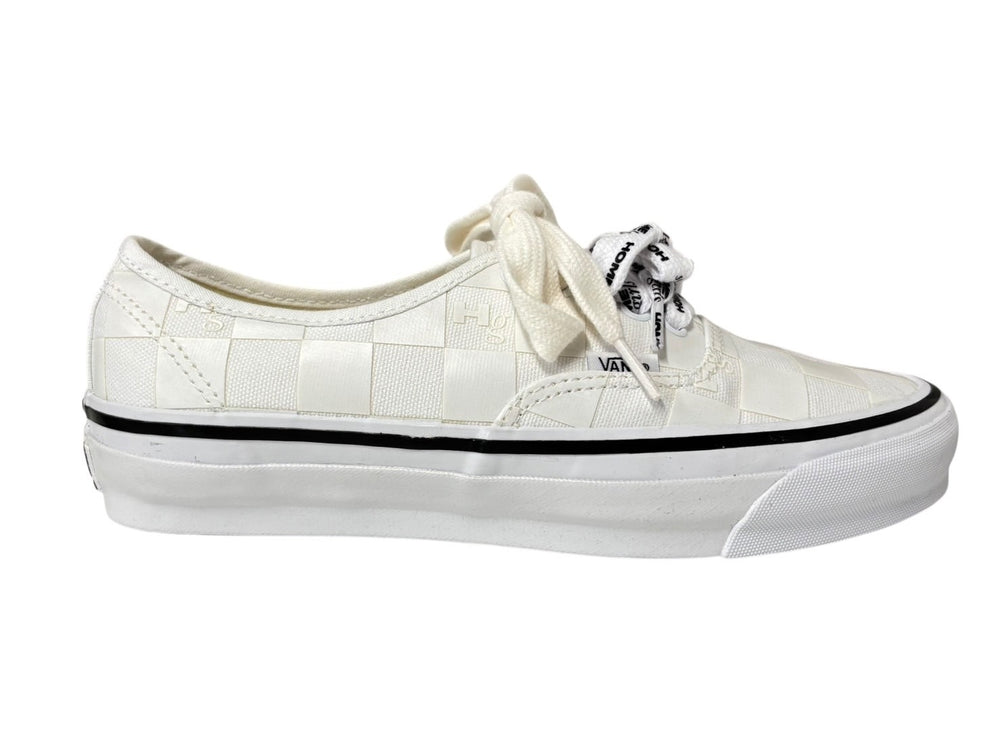 Very good condition VANS×HOMME girls Vans×HOMME girls sneakers VN000EEUCCZ OTW by VANS White Black Used 4b007535