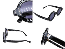 画像をギャラリービューアに読み込む, 極美品 CHANEL シャネル VINTAGE ヴィンテージ ラウンドサングラス 01945 ココマーク ブラック ホワイト プラスチック 中古 4b007567