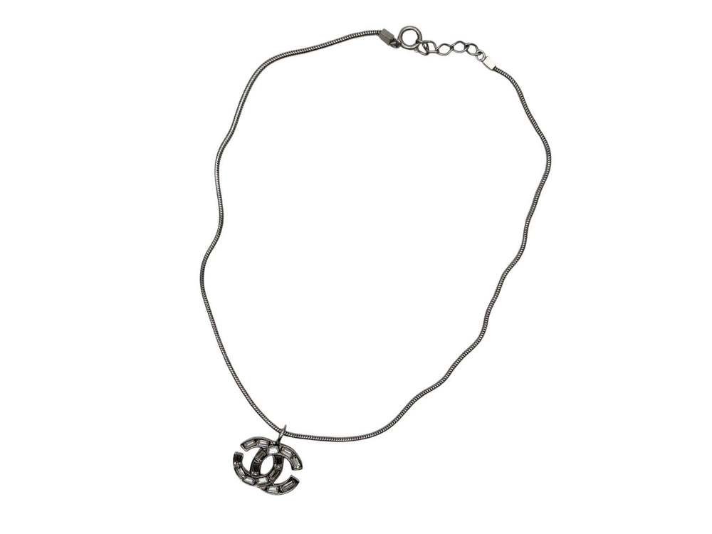 極美品 CHANEL シャネル ラインストーン ココマーク ネックレス 01P刻印 重量10.0g シルバー金具 中古 4b007583