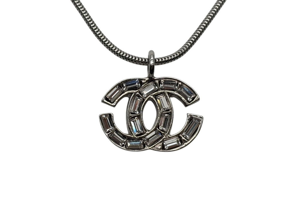 極美品 CHANEL シャネル ラインストーン ココマーク ネックレス 01P刻印 重量10.0g シルバー金具 中古 4b007583