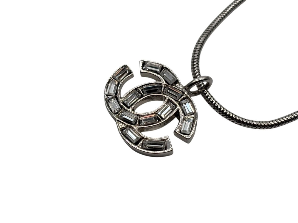 Very good condition CHANEL Rhinestone Coco mark necklace 01P stamp Weight 10.0g Silver metal fittings Used 4b007583