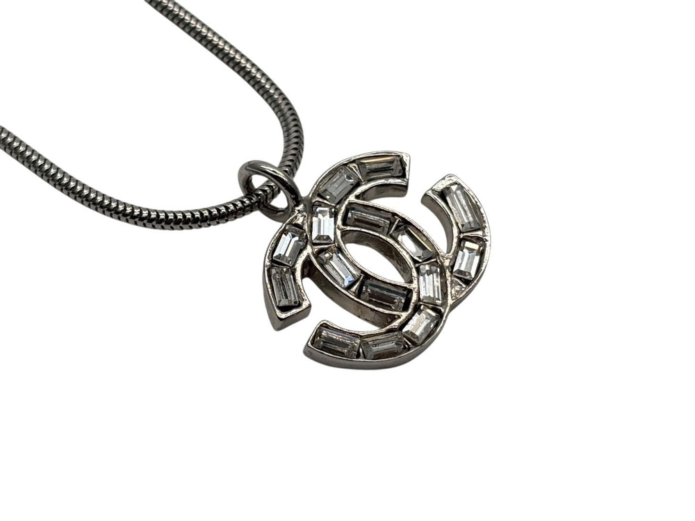 Very good condition CHANEL Rhinestone Coco mark necklace 01P stamp Weight 10.0g Silver metal fittings Used 4b007583