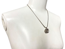 画像をギャラリービューアに読み込む, 極美品 CHANEL シャネル ラインストーン ココマーク ネックレス 01P刻印 重量10.0g シルバー金具 中古 4b007583