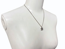 画像をギャラリービューアに読み込む, CHANEL シャネル ココマーク ラインストーン ネックレス 重量4.9g F14V刻印 メタル シルバー 美品 中古 4b007585