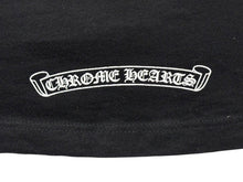画像をギャラリービューアに読み込む, 極美品 CHROME HEARTS クロムハーツ V字ネック 半袖Ｔシャツ ホースシュー U.S.A製 コットン ブラック ホワイト サイズS 中古 4b007600