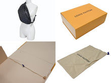 画像をギャラリービューアに読み込む, 極美品 LOUIS VUITTON ルイヴィトン ディスカバリー バムバッグ M44336 モノグラムエクリプス ブラック メタルブラック金具 中古 4b007604