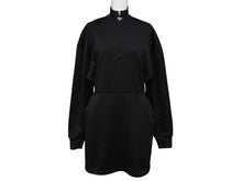 画像をギャラリービューアに読み込む, 極美品 PRADA プラダ スウェット ワンピース ドレス 2023 WS15420 トライアングルロゴ ブラック シルバー金具 中古 4b007621