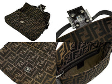 画像をギャラリービューアに読み込む, FENDI フェンディ マンマバケット ワンショルダーバッグ ズッカ柄 キャンバス レザー ブラウン シルバー金具 美品 中古 4b007622