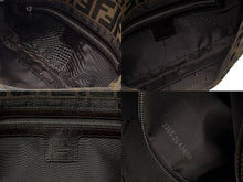 画像をギャラリービューアに読み込む, FENDI フェンディ マンマバケット ワンショルダーバッグ 26424 ズッカ柄 キャンバス レザー ブラウン シルバー金具 美品 中古 4b007626