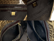 画像をギャラリービューアに読み込む, 極美品 FENDI フェンディ ズッキーノ柄 マンマバケット ワンショルダーバッグ エナメル レザー ブラウン ベージュ ゴールド金具 中古 4b007627