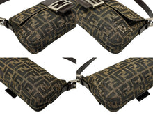 画像をギャラリービューアに読み込む, FENDI フェンディ マンマバケット ワンショルダーバッグ 26424 ズッカ柄 キャンバス レザー ブラウン シルバー金具 美品 中古 4b007629