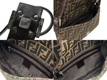 画像をギャラリービューアに読み込む, 極美品 FENDI フェンディ マンマバケット ワンショルダーバッグ ズッカ柄 キャンバス レザー ブラウン シルバー金具 中古 4b007630