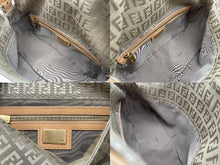 画像をギャラリービューアに読み込む, 極美品 FENDI フェンディ マンマバケット ズッカ柄 ワンショルダーバッグ キャンバス レザー ベージュ ゴールド金具 中古 4b007631