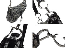 Load image into Gallery viewer, Christian Dior クリスチャンディオール ガリアーノ期 トロッター サドルバッグ ブラック シルバー金具 ロゴ 美品 中古 4b007644