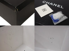 Load image into Gallery viewer, 新品未使用 CHANEL シャネル スポーツライン BASKETBALL バスケットボール ココマーク ブラック グレー ゴム ロゴ 7号球 中古 4b000765