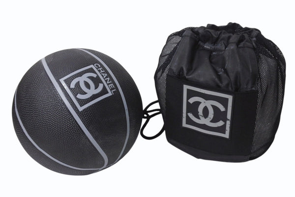 新品未使用 CHANEL シャネル スポーツライン BASKETBALL バスケットボール ココマーク ブラック グレー ゴム ロゴ 7号球 中古 4b000765