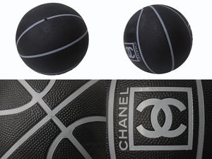 新品未使用 CHANEL シャネル スポーツライン BASKETBALL バスケットボール ココマーク ブラック グレー ゴム ロゴ 7号球 中古 4b000765