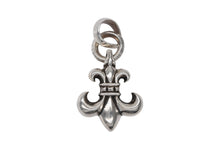 画像をギャラリービューアに読み込む, 極美品 CHROME HEARTS クロムハーツ BS FLUER W BALE BSフレア Wベイル チャーム ペンダントトップ 重量約27.2g 中古 4b007675