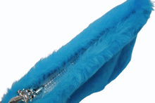 画像をギャラリービューアに読み込む, 新品未使用 CHROME HEARTS クロムハーツ ファーポーチ ダガージップ スクロールラベルロゴ金具 ブルー シルバー925 シルバー金具 中古 4b007682