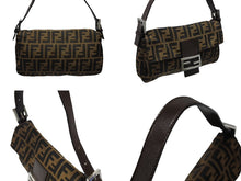 画像をギャラリービューアに読み込む, 極美品 FENDI フェンディ マンマバケット ワンショルダーバッグ ズッカ柄 キャンバス レザー ブラウン シルバー金具 中古 4b007731