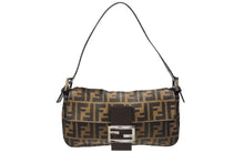 画像をギャラリービューアに読み込む, FENDI フェンディ マンマバケット ワンショルダーバッグ 26424 ズッカ柄 キャンバス レザー ブラウン シルバー金具 美品 中古 4b007735