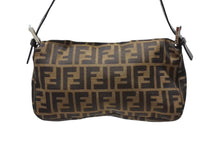 画像をギャラリービューアに読み込む, FENDI フェンディ マンマバケット ワンショルダーバッグ 26424 ズッカ柄 キャンバス レザー ブラウン シルバー金具 美品 中古 4b007735