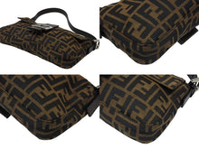 画像をギャラリービューアに読み込む, FENDI フェンディ マンマバケット ワンショルダーバッグ 26424 ズッカ柄 キャンバス レザー ブラウン シルバー金具 美品 中古 4b007735