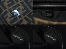 画像をギャラリービューアに読み込む, 極美品 FENDI フェンディ マンマバケット ワンショルダーバッグ 505 26424 008 ズッカ柄 キャンバス レザー ブラウン シルバー金具 中古 4b007736