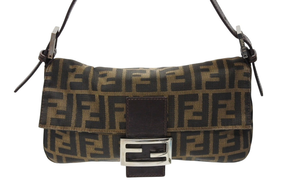 FENDI フェンディ マンマバケット ワンショルダーバッグ 2211-26424-008 ズッカ柄 キャンバス レザー ブラウン シルバー金具 美品 中古 4b007738