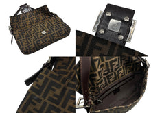 画像をギャラリービューアに読み込む, FENDI フェンディ マンマバケット ワンショルダーバッグ 2211-26424-008 ズッカ柄 キャンバス レザー ブラウン シルバー金具 美品 中古 4b007738