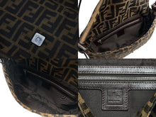 画像をギャラリービューアに読み込む, 極美品 FENDI フェンディ マンマバケット ワンショルダーバッグ 26424 ズッカ柄 キャンバス レザー ブラウン シルバー金具 中古 4b007739