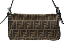 画像をギャラリービューアに読み込む, 極美品 FENDI フェンディ マンマバケット ワンショルダーバッグ 26424 ズッカ柄 キャンバス レザー ブラウン シルバー金具 中古 4b007739