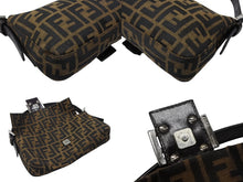 画像をギャラリービューアに読み込む, 極美品 FENDI フェンディ マンマバケット ワンショルダーバッグ 26424 ズッカ柄 キャンバス レザー ブラウン シルバー金具 中古 4b007739