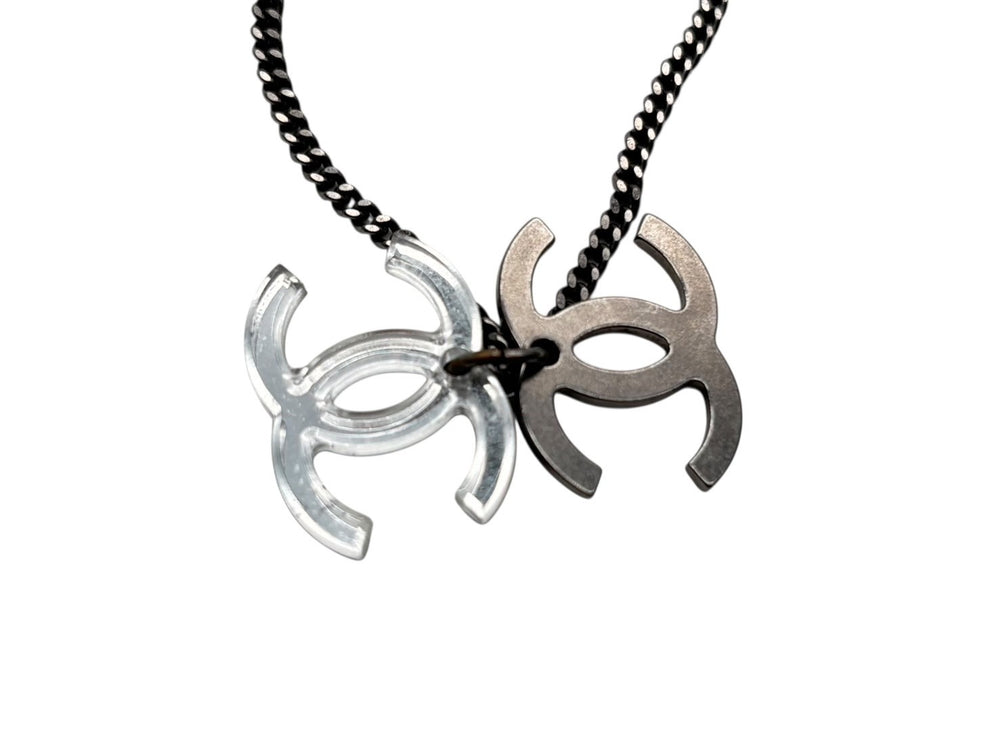 CHANEL Double here mark necklace 09A stamp Weight 11.0g Clear logo Silver hardware Good condition Used 4b007758